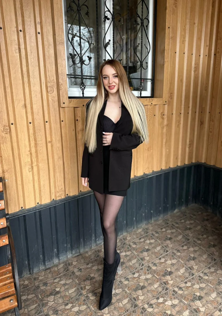 Asya escort in Dubai