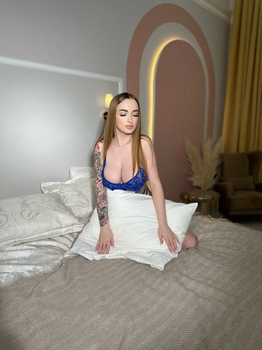 Elvira escort in Dubai