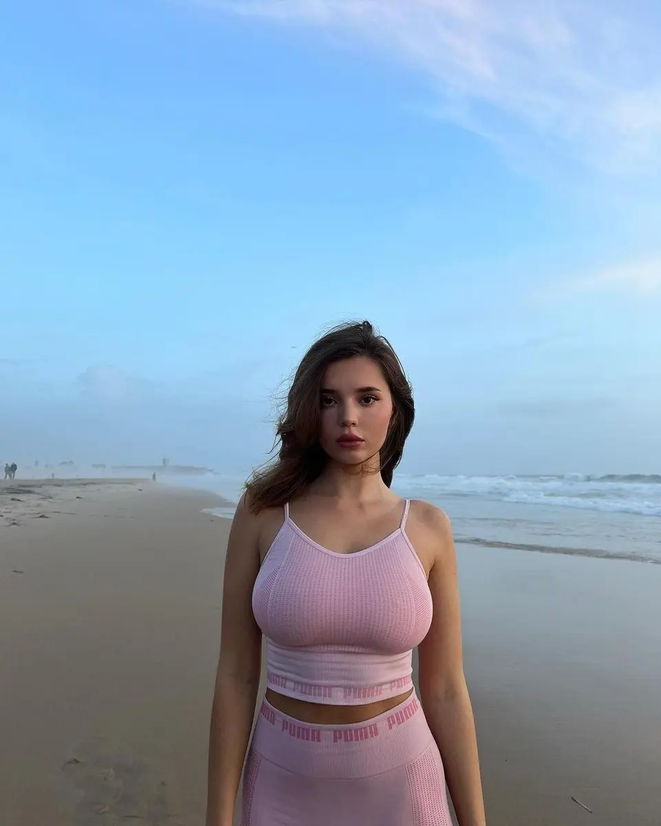 Zelda escort in Dubai