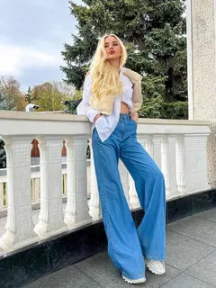 Zoelle escort in Dubai